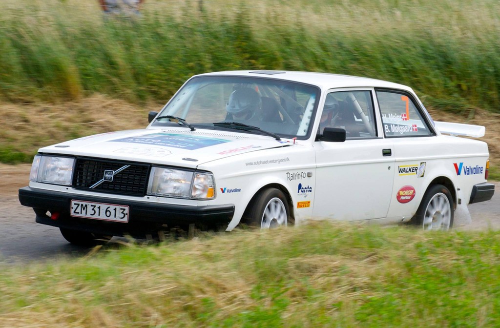 Heino Mejer og Bo Mølgaard på vej mod 1. pladsen i Peugeot Rally Vestsjælland
(Foto: Beyer Rally Photo)
